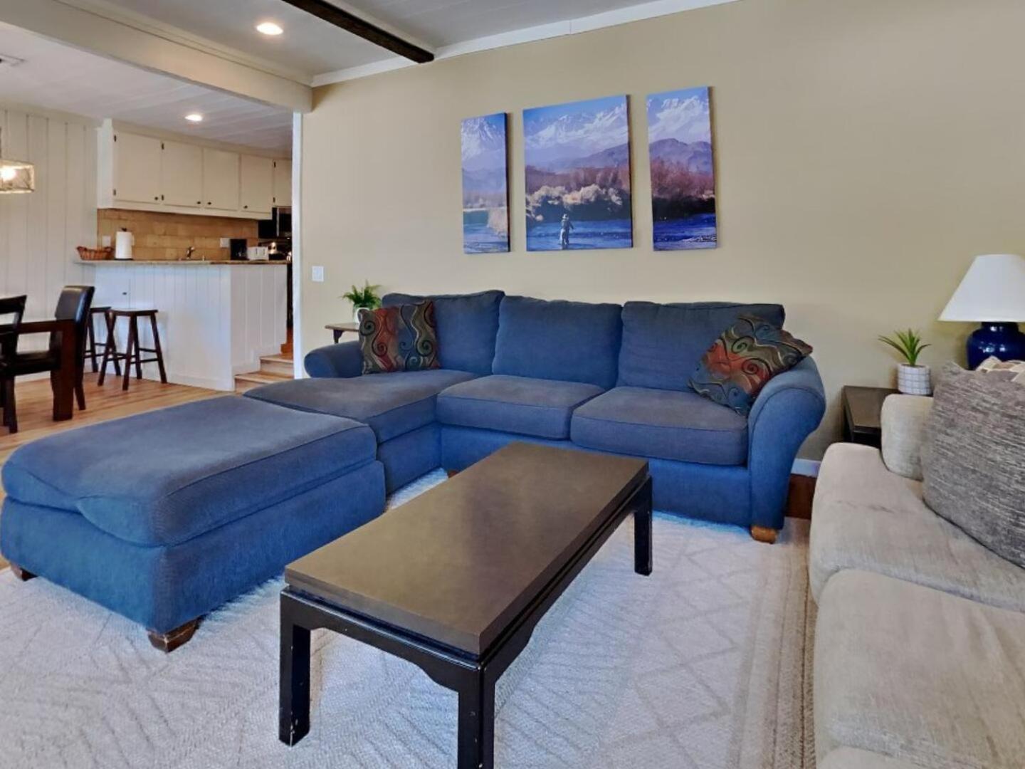 Walk To Lifts! Remodeled 2 Bedroom Appartement Mammoth Lakes